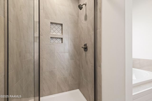 208 Long Creek Lane, Scott, LA 70583