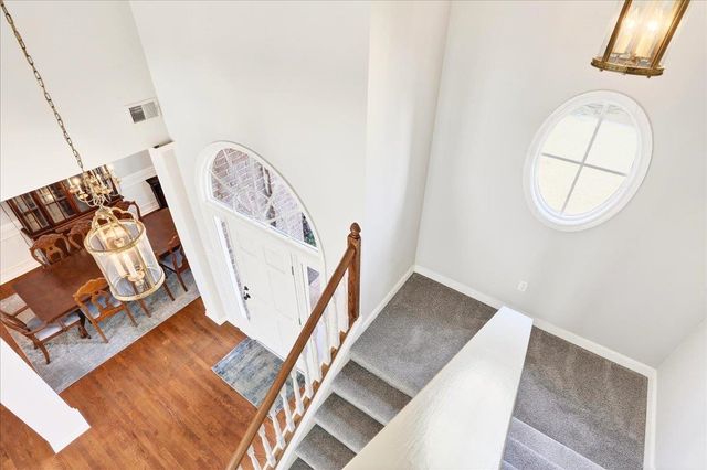 9936 N WINDWARD SLOPE DR, Lakeland, TN 38002