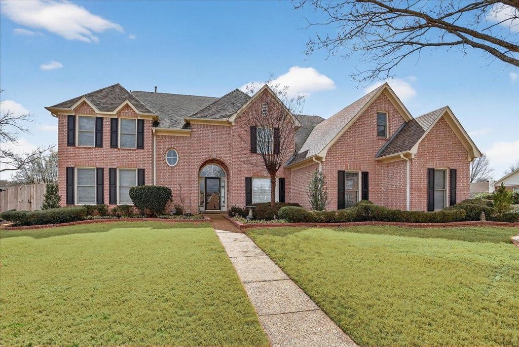 9936 N WINDWARD SLOPE DR, Lakeland, TN 38002