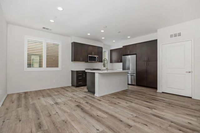 1309 Via Lucero, Oceanside, CA 92056