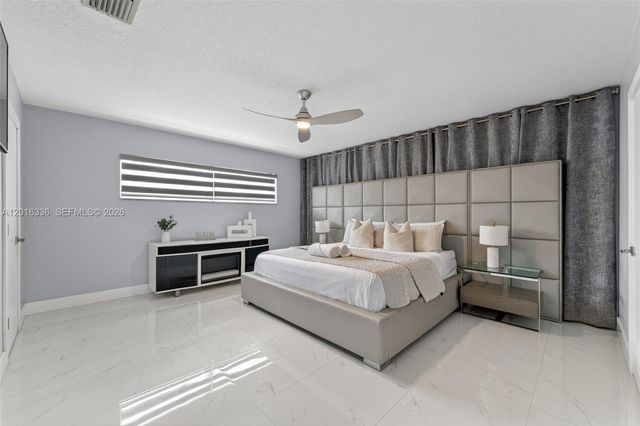 2918 Cleveland Street, Hollywood, FL 33020