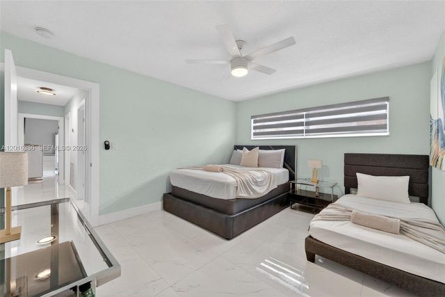 2918 Cleveland Street, Hollywood, FL 33020
