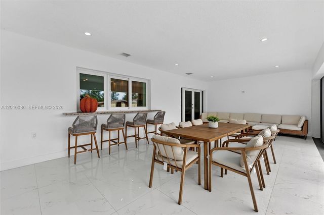 2918 Cleveland Street, Hollywood, FL 33020