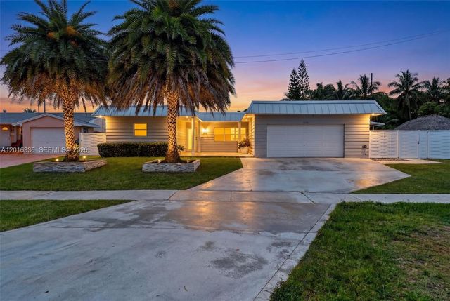 2918 Cleveland Street, Hollywood, FL 33020