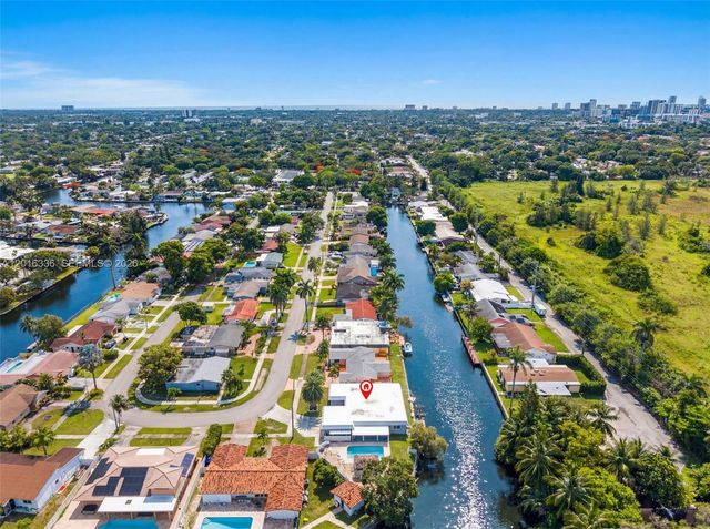 2918 Cleveland Street, Hollywood, FL 33020