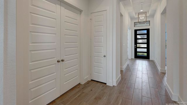 251 Haby Hill, San Antonio, TX 78253