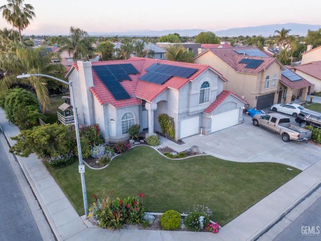 1514 Park City Avenue, Bakersfield, CA 93307
