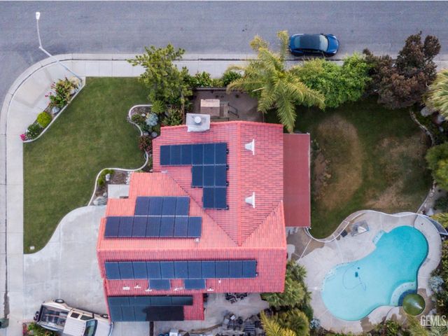 1514 Park City Avenue, Bakersfield, CA 93307