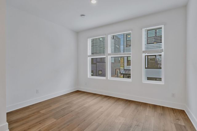 215 Harmony Aly, Nashville, TN 37207