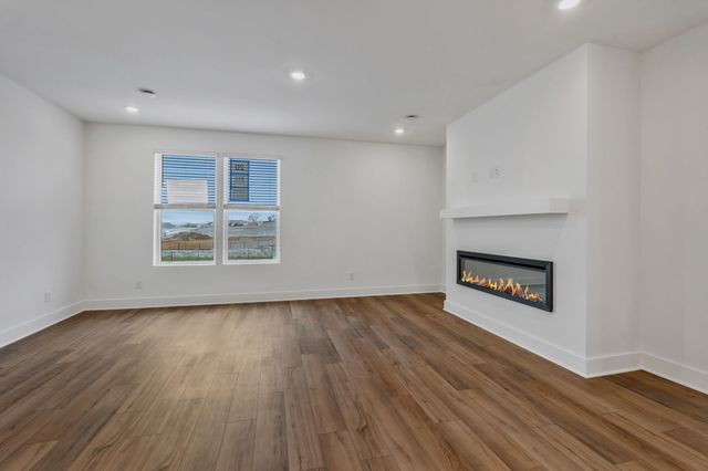 215 Harmony Aly, Nashville, TN 37207