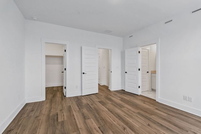 215 Harmony Aly, Nashville, TN 37207