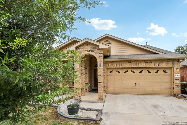 6702 Bowie, San Antonio, TX 78253