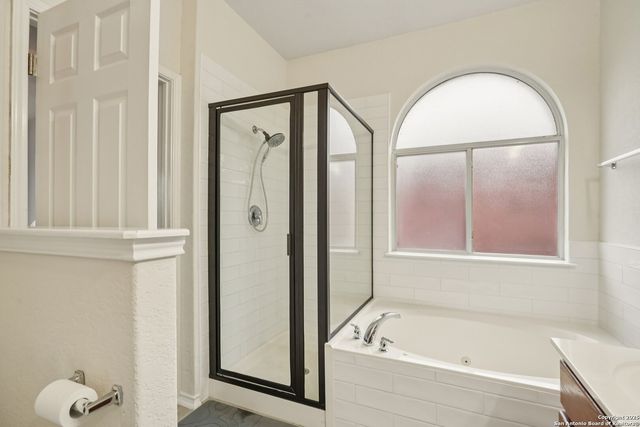 6702 Bowie, San Antonio, TX 78253