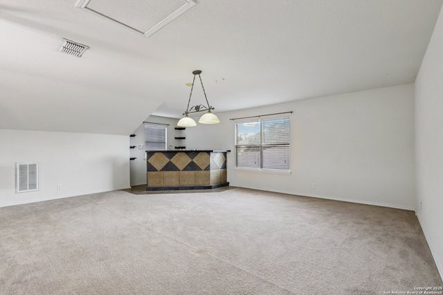 6702 Bowie, San Antonio, TX 78253