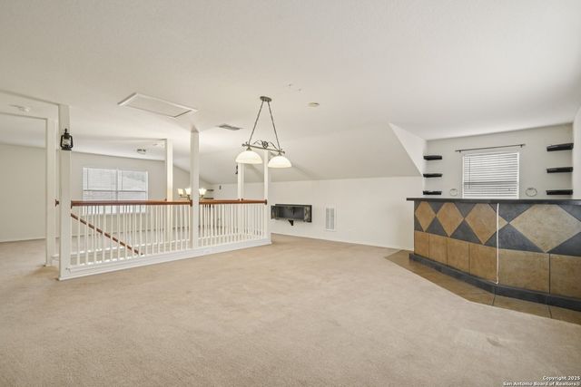 6702 Bowie, San Antonio, TX 78253