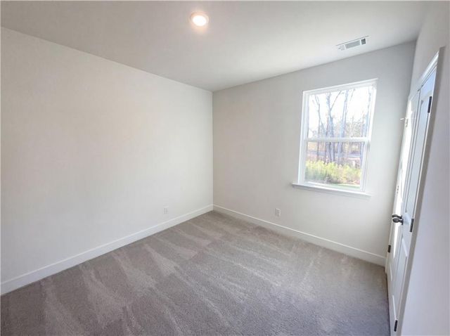 4 Mayhaw Point, Sharpsburg, GA 30277