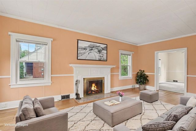 2511 Glenwood Drive, Kalamazoo, MI 49008