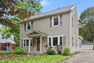 2511 Glenwood Drive, Kalamazoo, MI 49008