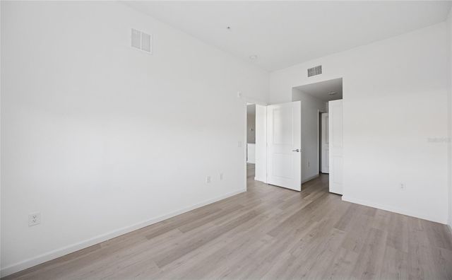 1210 SOUTHSTATION PLACE 116, Orlando, FL 32809