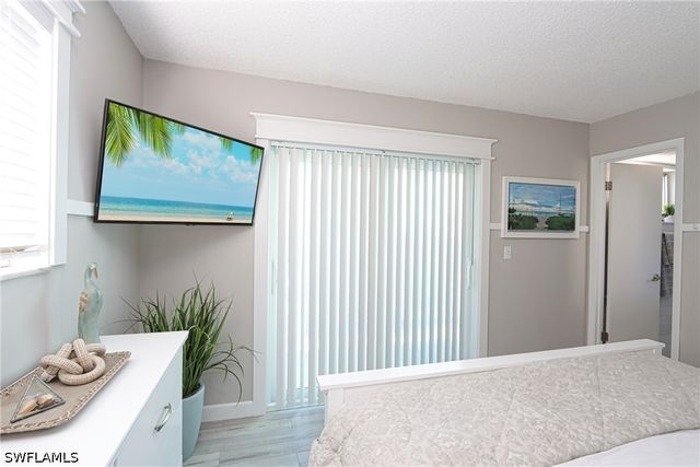 766 Central AVE 112, Naples, FL 34102