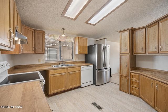 13377 N Sandario Rd Unit 11, Marana, AZ 85653