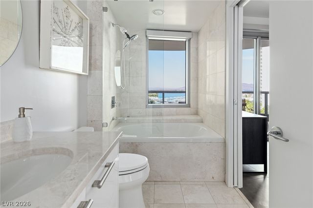 222 Karen Avenue 702, Las Vegas, NV 89109