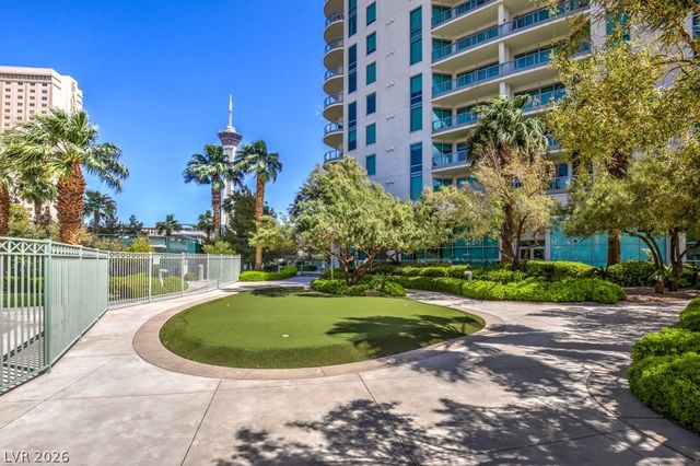 222 Karen Avenue 702, Las Vegas, NV 89109