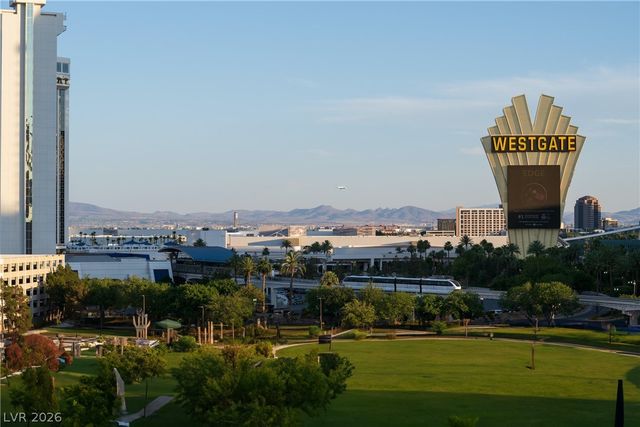 222 Karen Avenue 702, Las Vegas, NV 89109