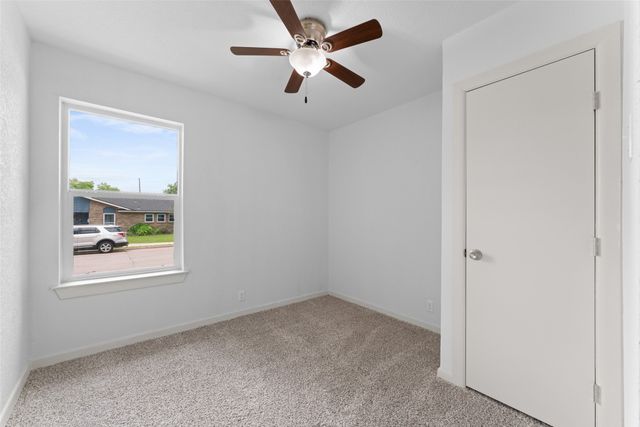 4438 Ashwood Drive, Mesquite, TX 75150