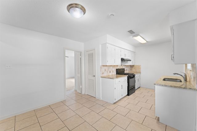 4438 Ashwood Drive, Mesquite, TX 75150
