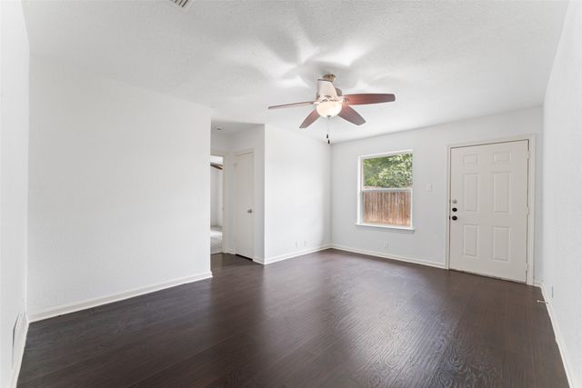 4438 Ashwood Drive, Mesquite, TX 75150