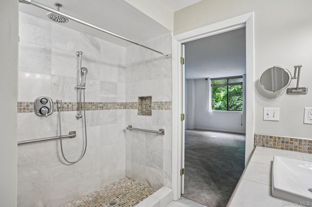 302 Church Street 2J, White Plains, NY 10603