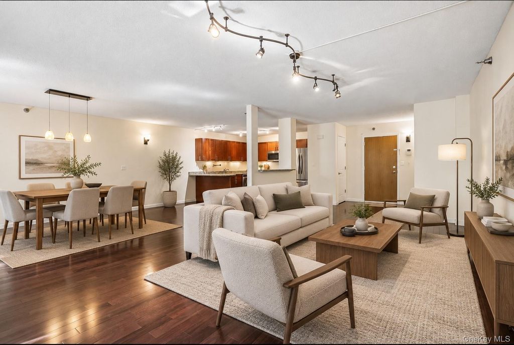 302 Church Street 2J, White Plains, NY 10603 — exterior