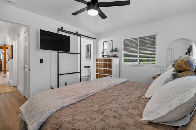 4891 Creekside Dr, Shingle Springs, CA 95682