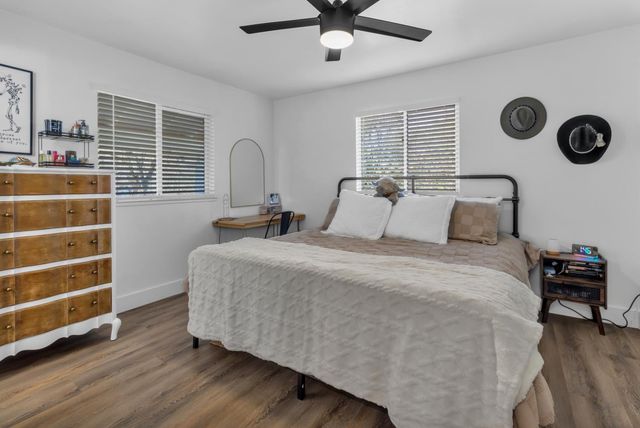 4891 Creekside Dr, Shingle Springs, CA 95682