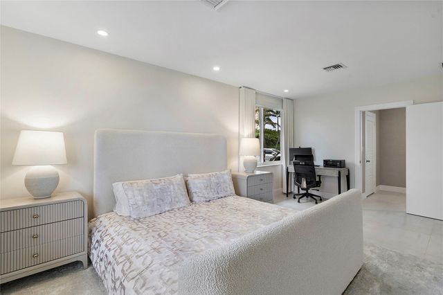 1100 S Ocean Blvd D16, Pompano Beach, FL 33062