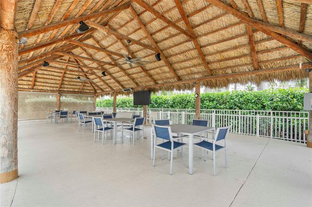 1100 S Ocean Blvd D16, Pompano Beach, FL 33062