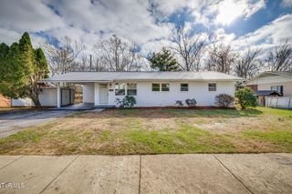 583 Lovedale Drive, Kingsport, TN 37660