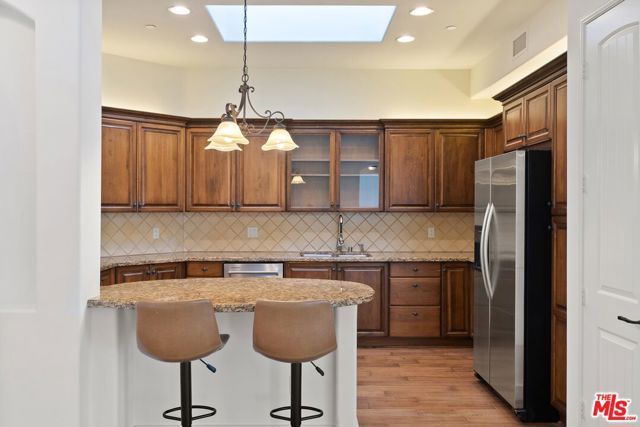 1310 Armacost Avenue 401, Los Angeles, CA 90025