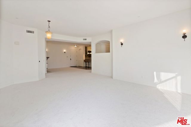 1310 Armacost Avenue 401, Los Angeles, CA 90025