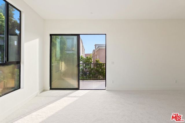 1310 Armacost Avenue 401, Los Angeles, CA 90025
