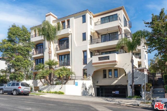 1310 Armacost Avenue 401, Los Angeles, CA 90025