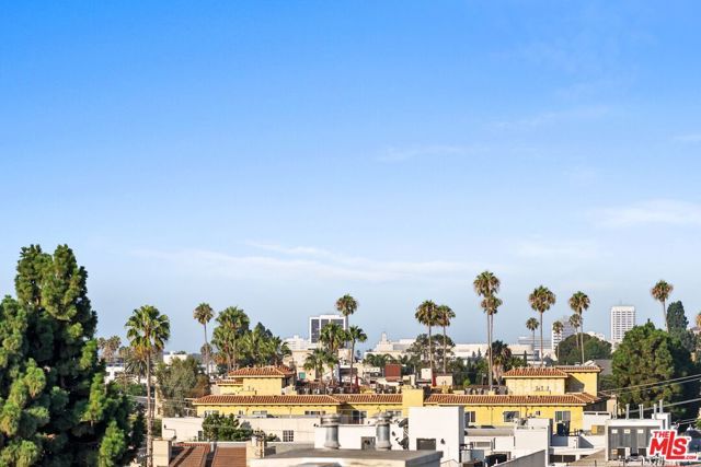 1310 Armacost Avenue 401, Los Angeles, CA 90025