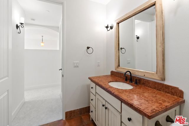 1310 Armacost Avenue 401, Los Angeles, CA 90025