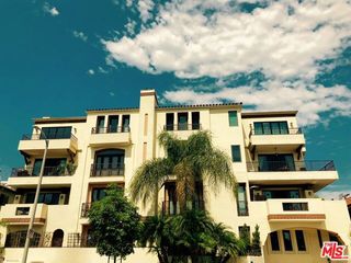 1310 Armacost Avenue 401, Los Angeles, CA 90025