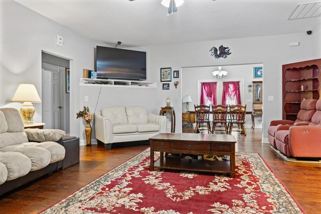 138 Sunnyvale Court, Orangeburg, SC 29115