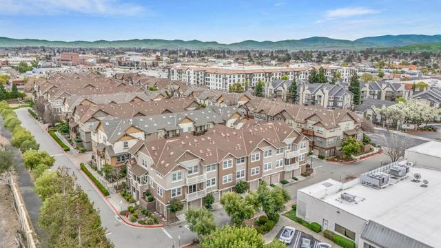 170 170 N N St 102, Livermore, CA 94550