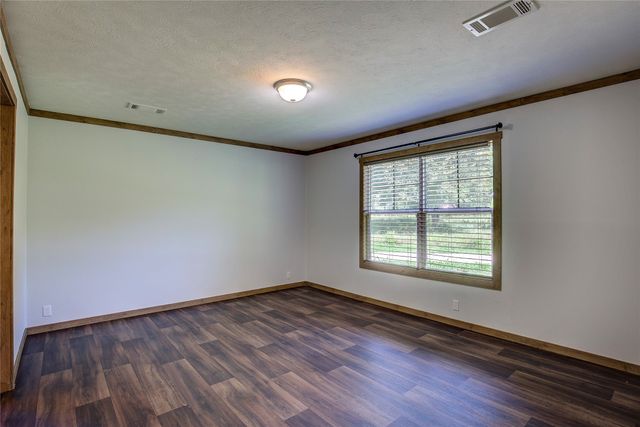 3910 High Land Drive, Lone Oak, TX 75453