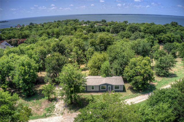 3910 High Land Drive, Lone Oak, TX 75453