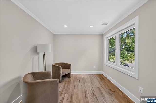 94 Parsippany Road, Hanover Township, NJ 07981